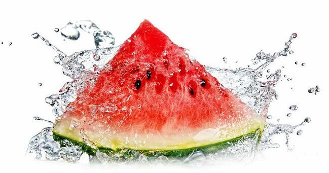 Wassermelone ist eine ideale süße Beere für eine Diät. 